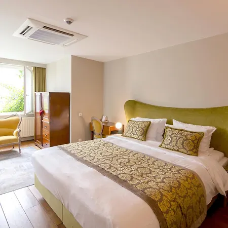Hotel 't Sandt Antwerp